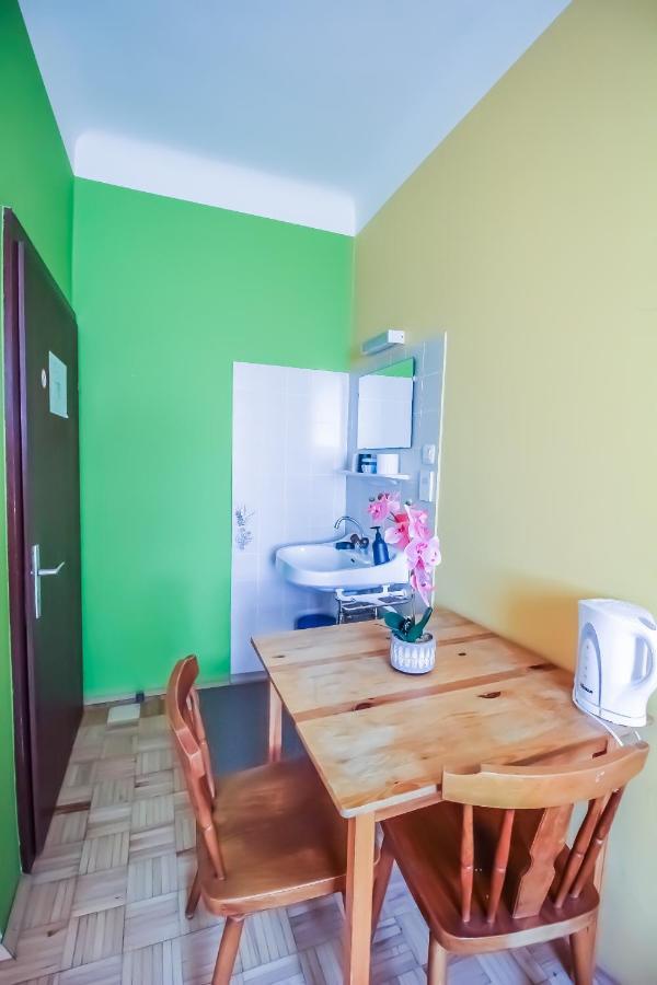 Economic 2Sb Apartment In Lively Area Wiedeń Zewnętrze zdjęcie